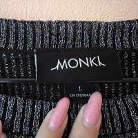 MONKI Черна блуза със сребърни нишки L размер 🖤, снимка 3 - Блузи с дълъг ръкав и пуловери - 44326157