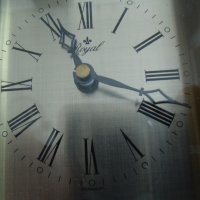 № 6862 стар германски настолен часовник Royal   - кварцов механизъм  - работещ  - размер 13 / 6,5 / , снимка 7 - Други ценни предмети - 39884928