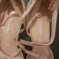 Бални обувки, снимка 1 - Дамски елегантни обувки - 44443267