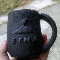 Чаша направена от вулканична лава от вулкана Етна, снимка 1 - Други ценни предмети - 41910983