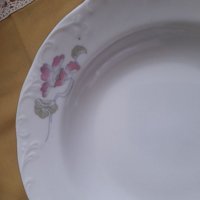 Порцеланови чинии, снимка 3 - Чинии - 41137971