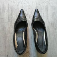 20 лева обувки естествена кожа номер 39 , снимка 3 - Дамски обувки на ток - 42143702