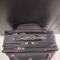 Компактен куфар за стюард/еса с, снимка 9 - Куфари - 41705729