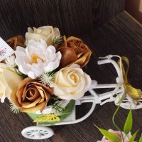 Декоративни колела със сапунени цветя, снимка 3 - Подаръци за жени - 39639620