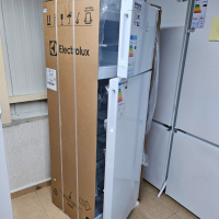 хладилник с камера ELEKTROLUX ST281F , снимка 3 - Хладилници - 44781200