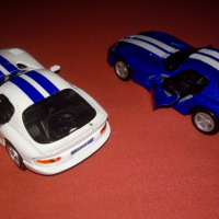 Dodge Viper GTS и GT2 Maisto Мащаб 1/39, снимка 3 - Колекции - 36481137