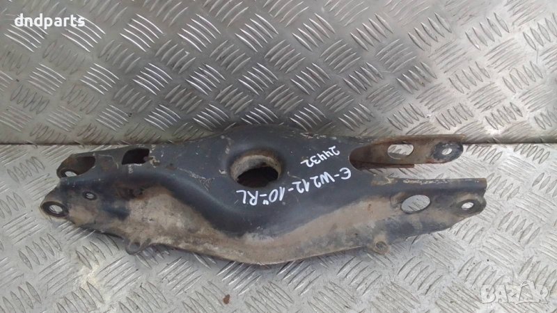 Носач Mercedes E250 CDI W212 2010г.(заден ляв)	, снимка 1