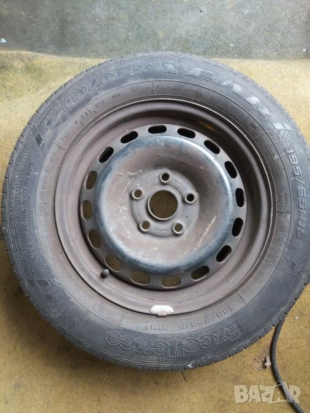 Летни гуми с джанти за passat, снимка 1