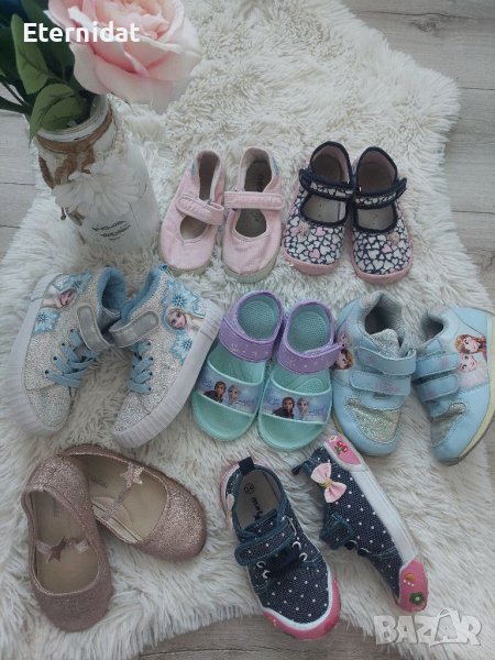 Детски обувки и маратонки Елза и Ана , снимка 1