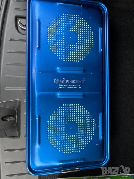 Hipokrtat shoulder prosthesis  instrument complete set , снимка 1