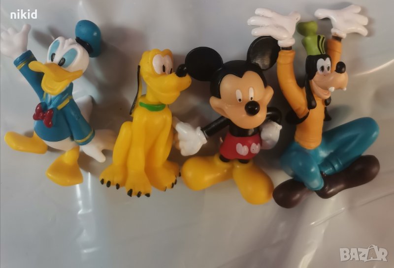 сет 4 бр Мики Маус пластмасови фигурки играчки за игра и украса торта, снимка 1