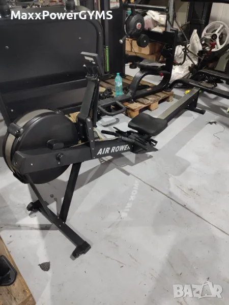 Чисто нов гребен тренажор (тип concept 2), снимка 1