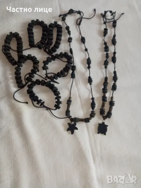 Кожени гривни 6бр. и 2бр.медальона,1бр.-1лв., снимка 1