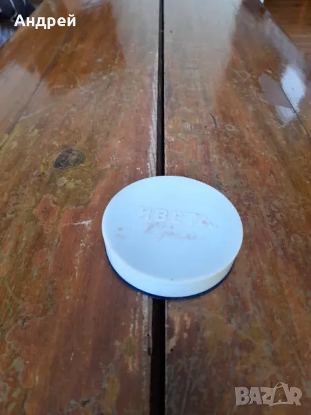 Стара кутия от крем Ивета, снимка 1