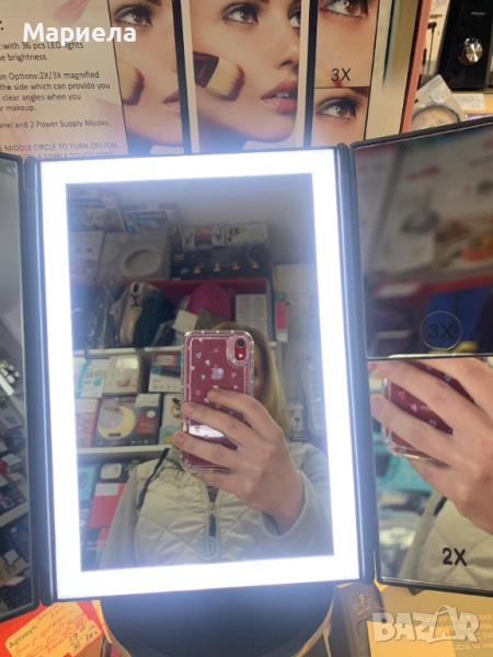 Козметично огледало с LED осветление и увеличение, снимка 1