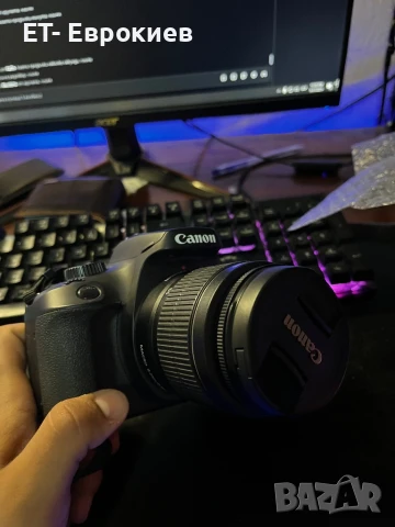 Продавам Canon eos 4000D , снимка 1