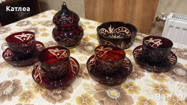 Кристален сервиз червен кристал 