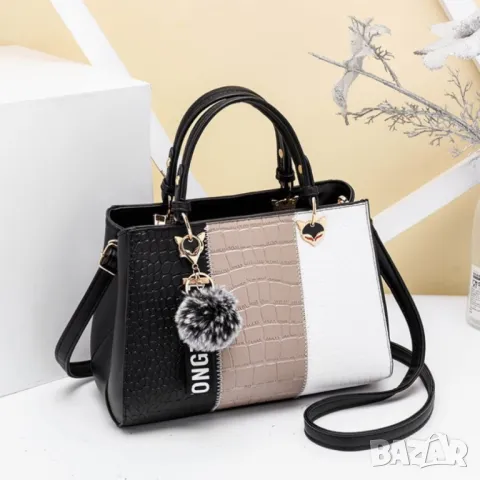 Дамска чанта Foxy Black, снимка 13 - Чанти - 47924278