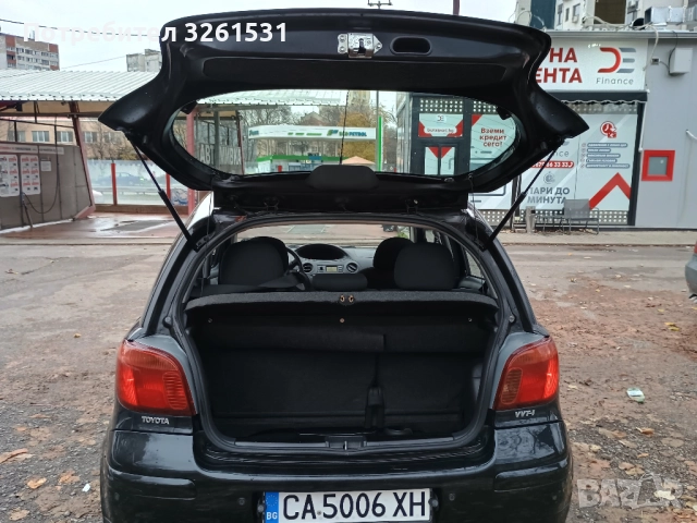 Toyota Yaris (P1) 1.3 VVT-i 2005 г., снимка 5 - Автомобили и джипове - 52596095