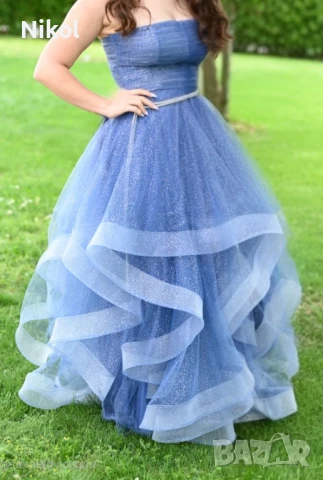 Синя бална рокля, снимка 1