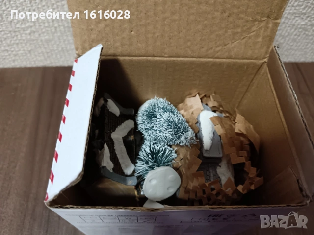 LED светещи 2 къщи с дядо Коледа и елхи., снимка 15 - Декорация за дома - 52297620