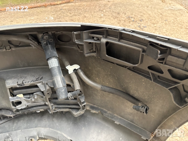 Предна броня с пръскалки за Фолксваген Голф 5/VW GOLF 5, снимка 8 - Части - 52997100