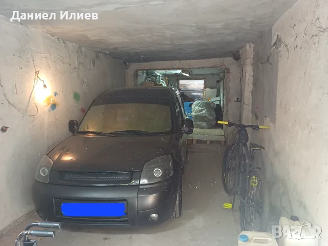Продавам  гараж, снимка 2 - Гаражи и паркоместа - 55873511