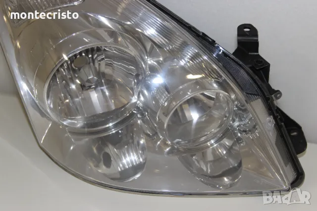 Десен фар Toyota Corolla Verso facelift (2007-2009г.) Тойота Корола Версо, снимка 3 - Части - 48858058