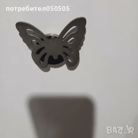 Малък Германски Магнит Пеперуда