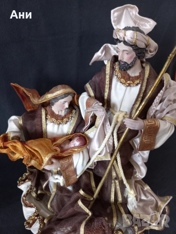 Святото семейство, снимка 2 - Декорация за дома - 52584527