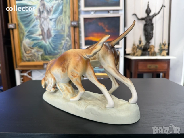 Порцеланова фигура на две ловни кучета от Royal Dux. №7915, снимка 5 - Антикварни и старинни предмети - 53681147