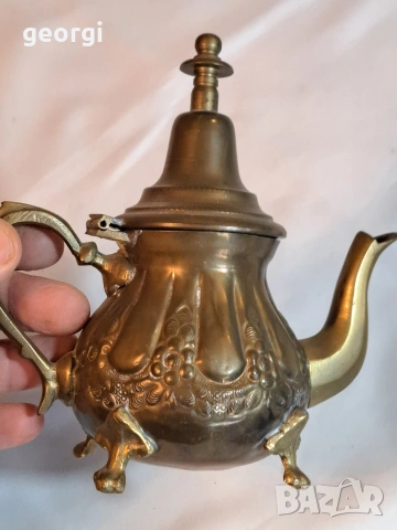 стар бронзов чайник 32/1, снимка 3 - Антикварни и старинни предмети - 53093099