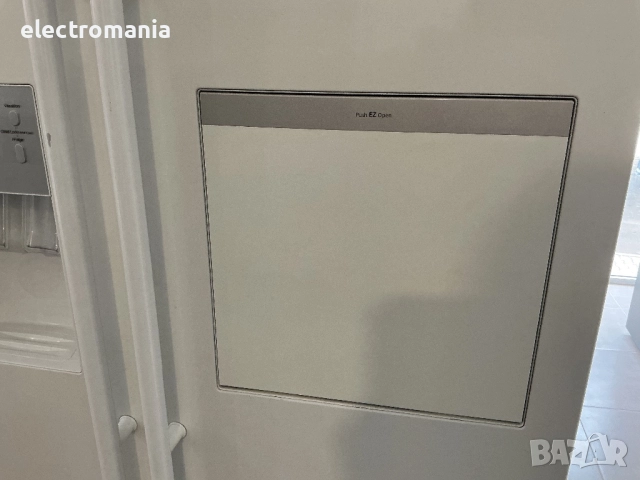 хладилник с фризер Side by Side Samsung HomeBar & selectZone RSH1PTSW, снимка 4 - Хладилници - 51893692