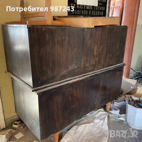 Мебели Соц – гардероби, секции, маси – запазени, снимка 11 - Секции и витрини - 52947598