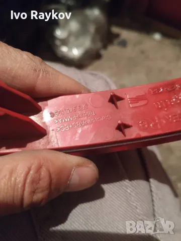 Заден , десен рефлектор за SEAT  Leon Estate 2013 - 2016 , 5F9945106C , снимка 6 - Части - 47310454