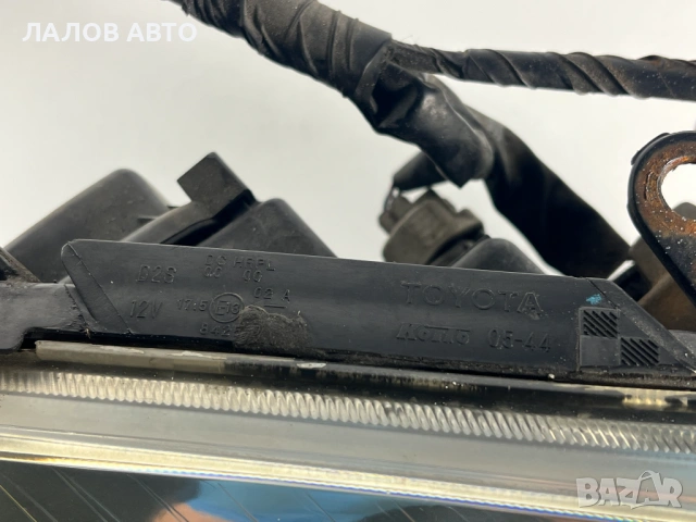 Фарове ксенон Тойота Авенсис Т25 Farove Xenon Toyota Avensis T25 , снимка 6 - Части - 53704952