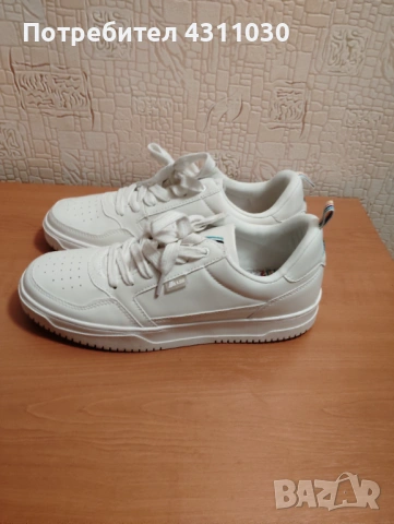 Кожени маратонки нови, бял цвят, номер 41, снимка 4 - Маратонки - 53427214