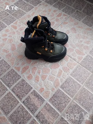 Детски кубинки , снимка 2 - Детски боти и ботуши - 49649221