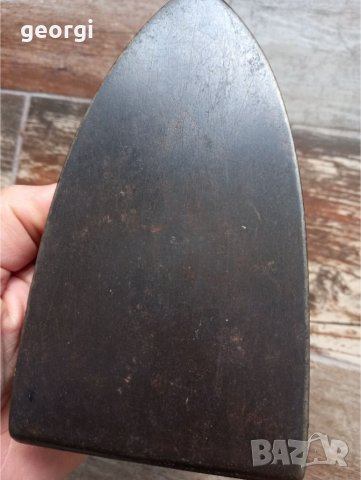 Стара немска  ютия, снимка 5 - Антикварни и старинни предмети - 39003913