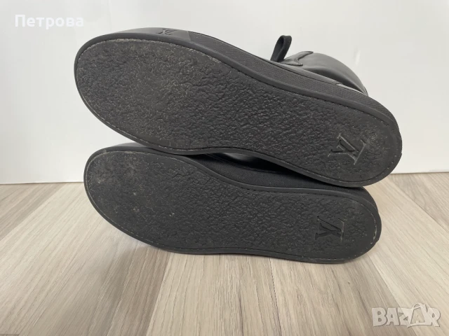 Louis Vuitton мъжки кожени обувки 8 ( EU 43 ) Оригинал, снимка 6 - Маратонки - 51366180