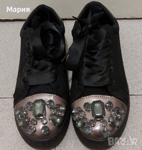 Обувки с камъни, снимка 3 - Дамски ежедневни обувки - 44390311