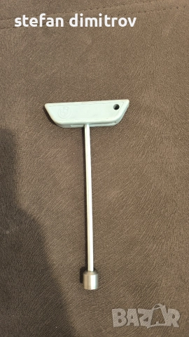 Секретен ключ за напречни греди BMW, снимка 3 - Аксесоари и консумативи - 52904101