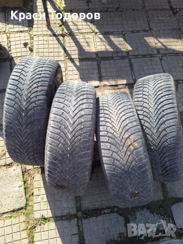 Зимни гуми 215 65 16 , снимка 3 - Гуми и джанти - 52429762