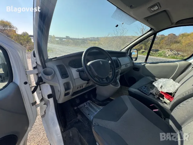 Renault Trafic 2.5tdci 115hp MAXI НА ЧАСТИ, снимка 7 - Автомобили и джипове - 47857317