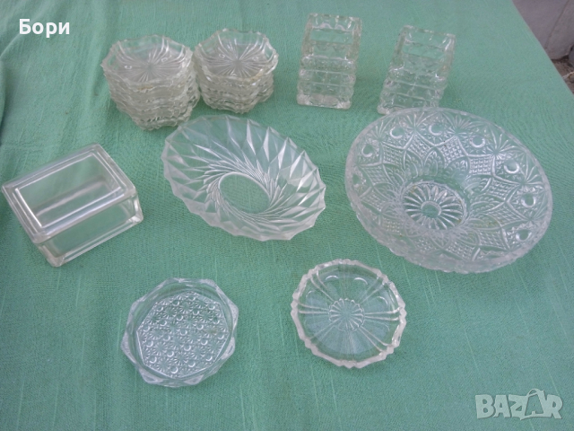Старо българско стъкло 16 части, снимка 1 - Аксесоари за кухня - 36189123