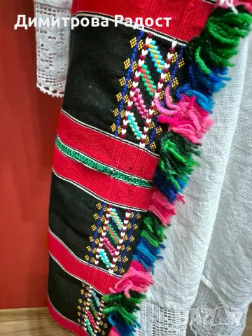 Автентична родопска носия! Състояние без забележки! , снимка 16 - Антикварни и старинни предмети - 48869832