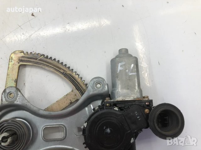 Преден ляв стъклоповдигач Toyota Avensis Verso 2.0 D 116hp 1CD, снимка 2 - Части - 47438311