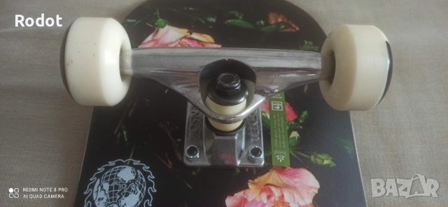 Скейтборд машинки/колесари/ и колела Globe 52 мм skate trucks, снимка 11 - Скейтборд, ховърборд, уейвборд - 52324957