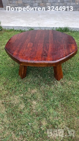 Дървена маса тип софра 