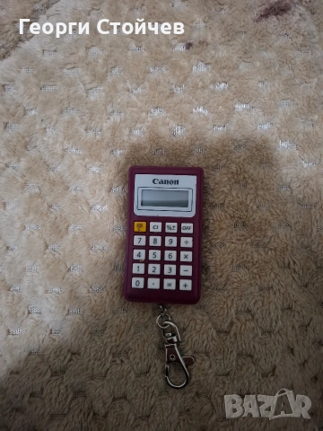 Продавам калкулатор-ключодържател